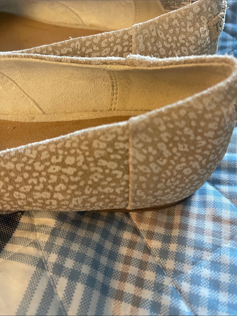 TOMS Beige Leopard-Print Ballet Flats - Picture 4 of 6